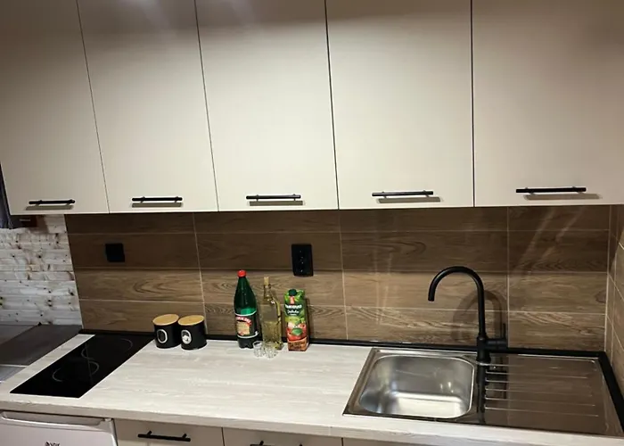 Za Porodicu شقة *